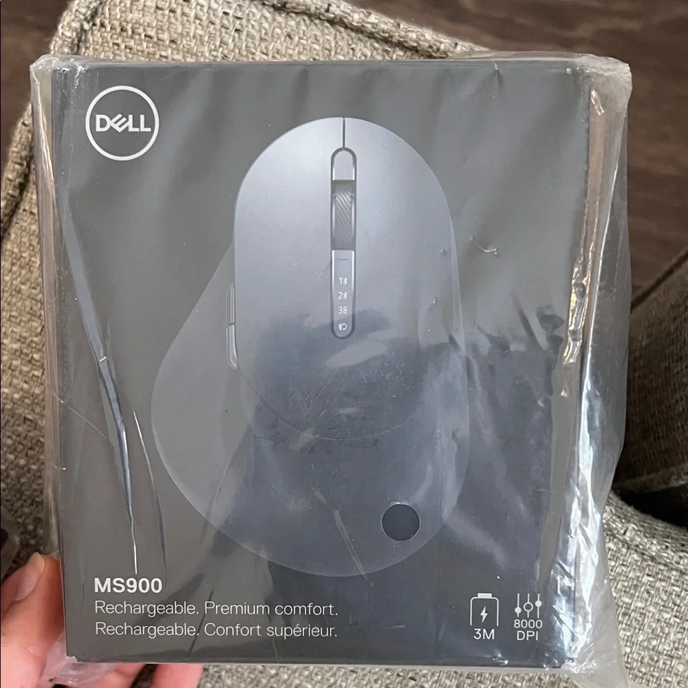 NWT Dell MS900 Mouse - Wireless - Bluetooth - 2.40 GHz - Rechargeable - Graphite